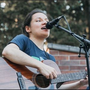 Meet your Posher, Isabel